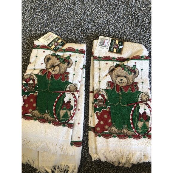 Vintage Set Of 2 Christmas Terry Cloth Dish Towels Bears Fringe NWT NOS - Picture 1 of 3